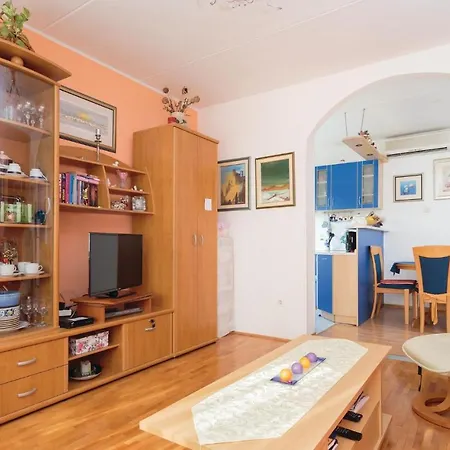 Two-bedroom In Appartamento *
