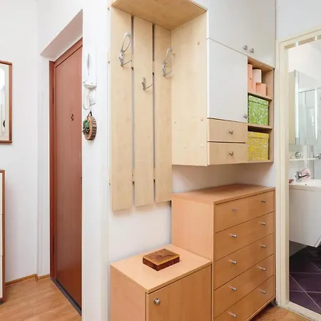 Two-bedroom In Appartamento *